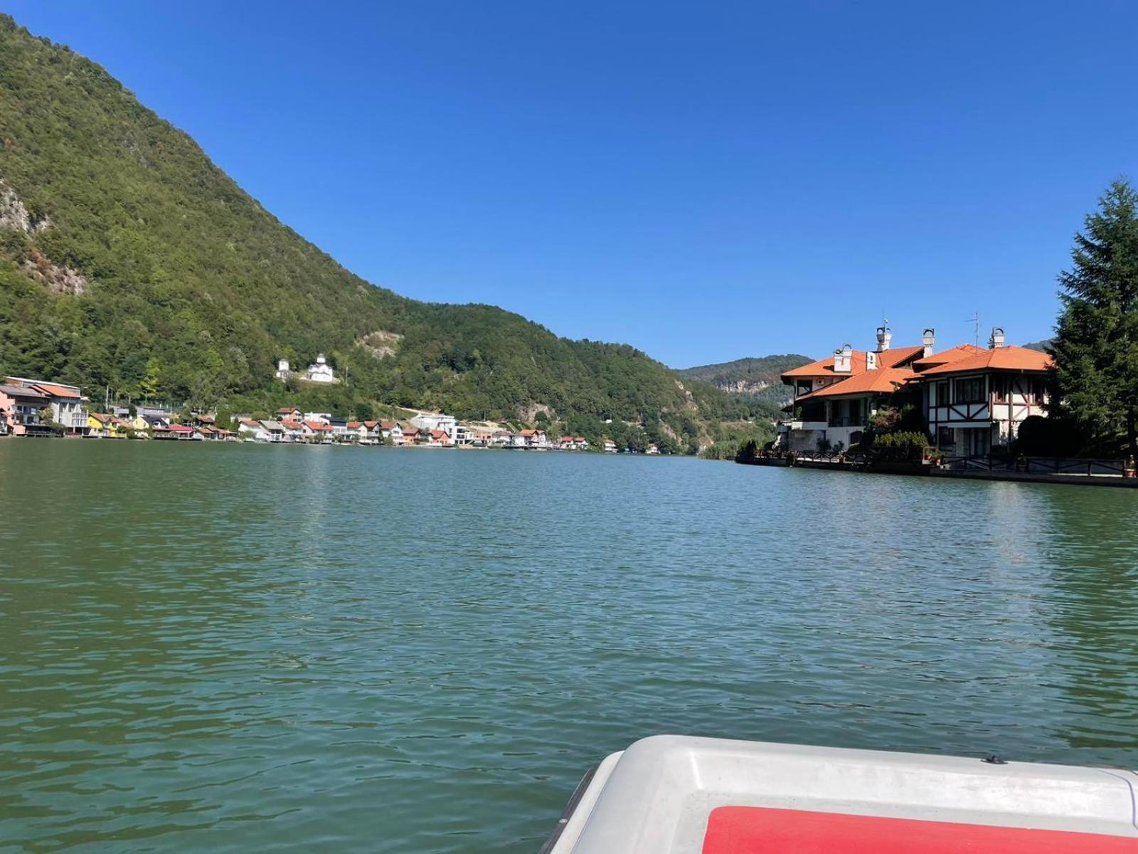 Vila Oaza - Zvornicko Jezero Zvornik Exterior photo